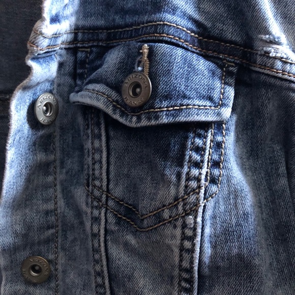 Jean Jacket - Picture 2 of 3